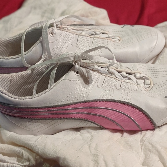 Shoes - Picture 2 of 2